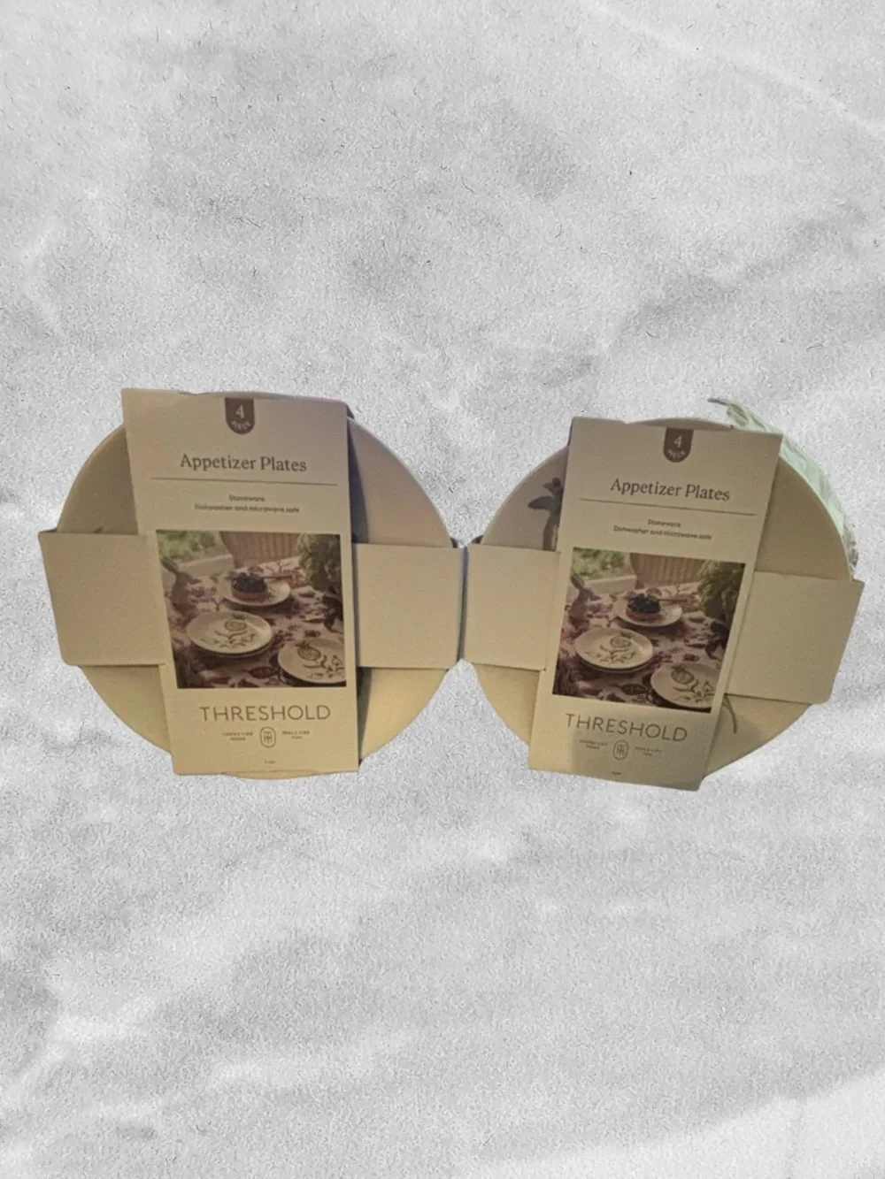 4pk 6” stoneware Aralia Appetizer plates hand Painted Green Threshold